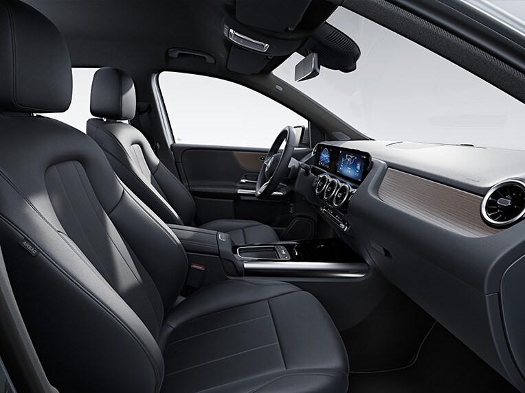 The interior of the new B-Class with the Progressive equipment line.