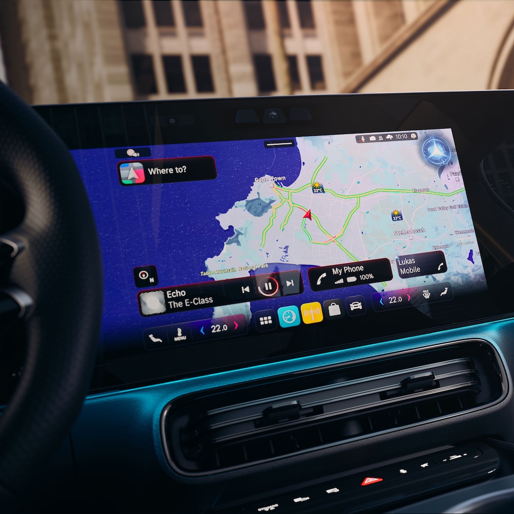 View on the central display Zero Layer Screen with MVA in the corner in the CLA C178.