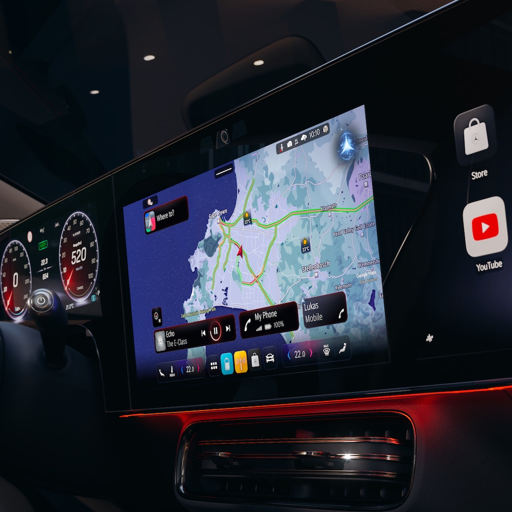 The MBUX Superscreen with MB.OS in the Mercedes-Benz CLA C174.
