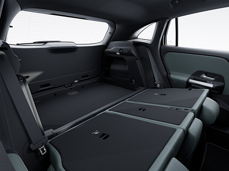Adjustable rear seats in the new Mercedes-Benz GLA.