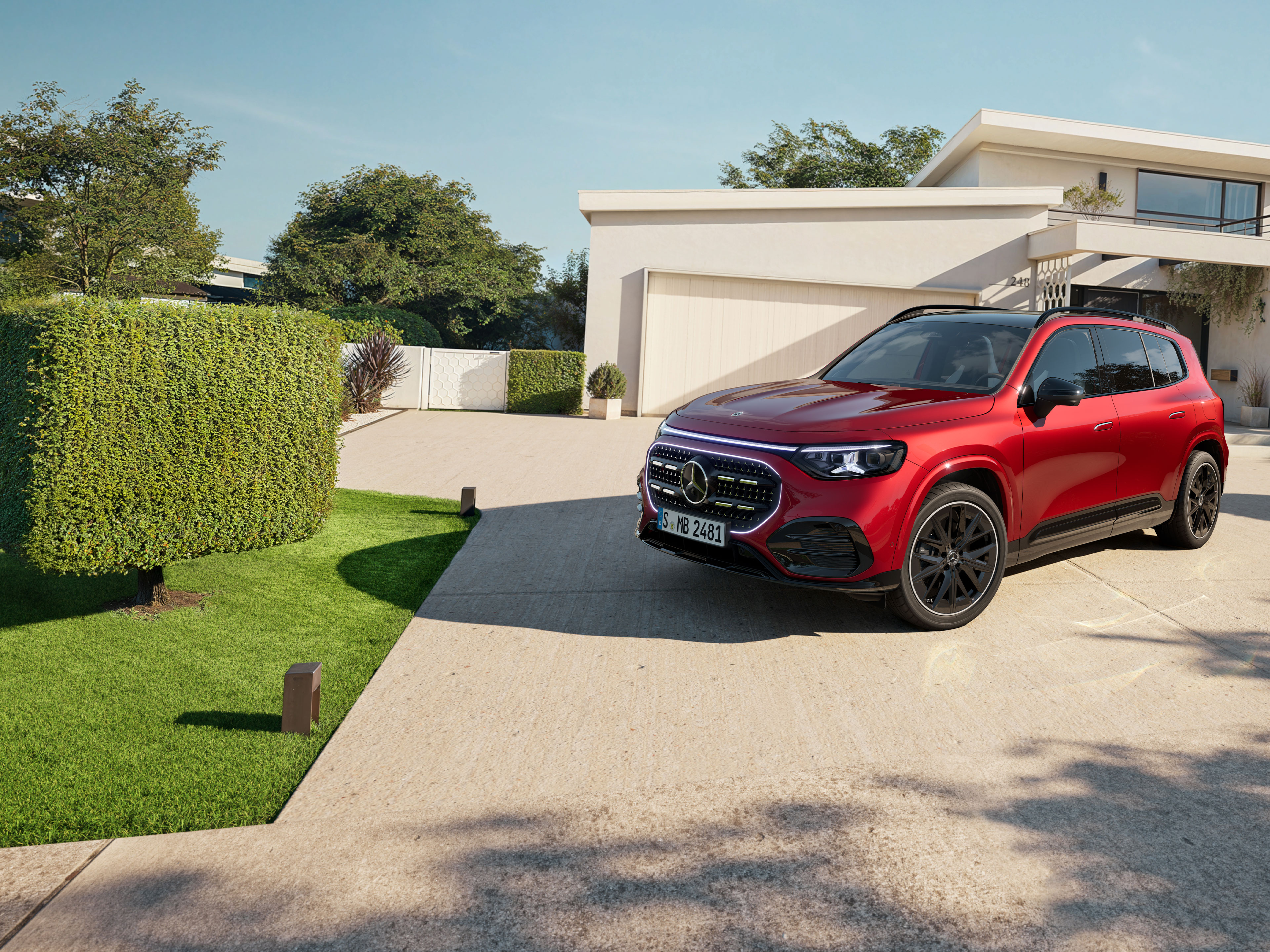 Exterior | The all-new GLB | Mercedes-Benz The exterior of the new GLB from Mercedes-Benz.