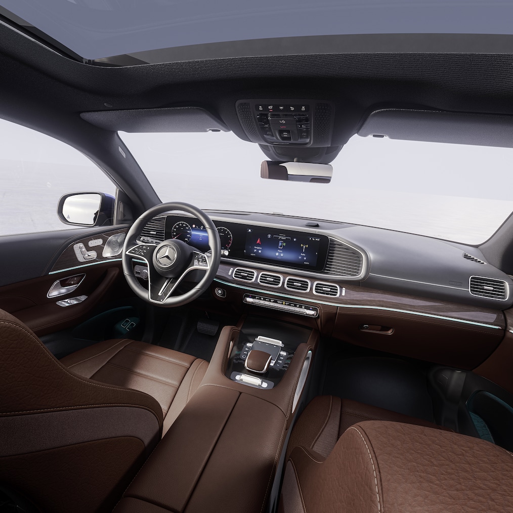The interior of the Mercedes-Benz GLE Coupé .