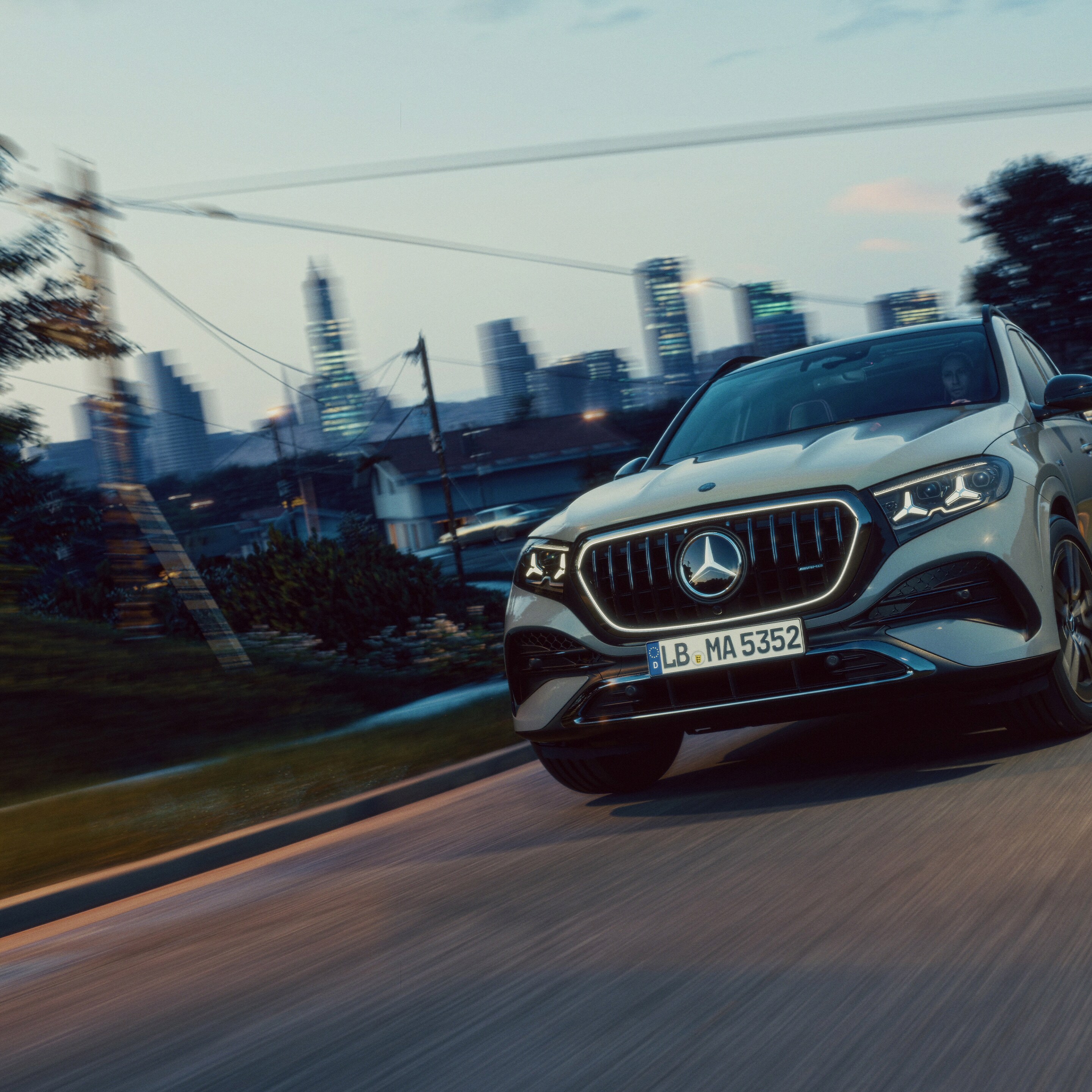 The new Mercedes-AMG GLE in a frontal view.