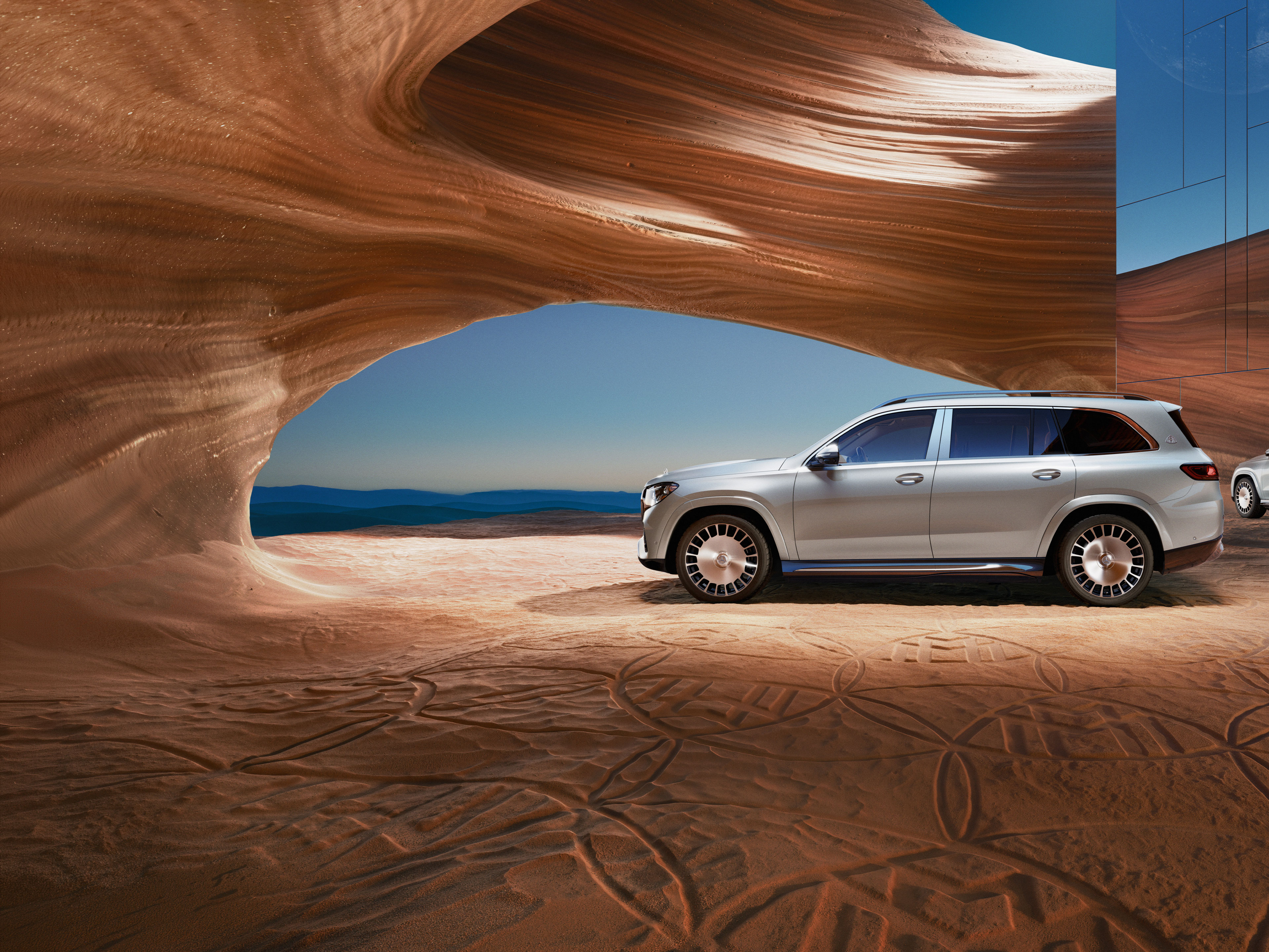 Exterior | GLS | Mercedes-Maybach The exterior of the GLS from Mercedes-Maybach.