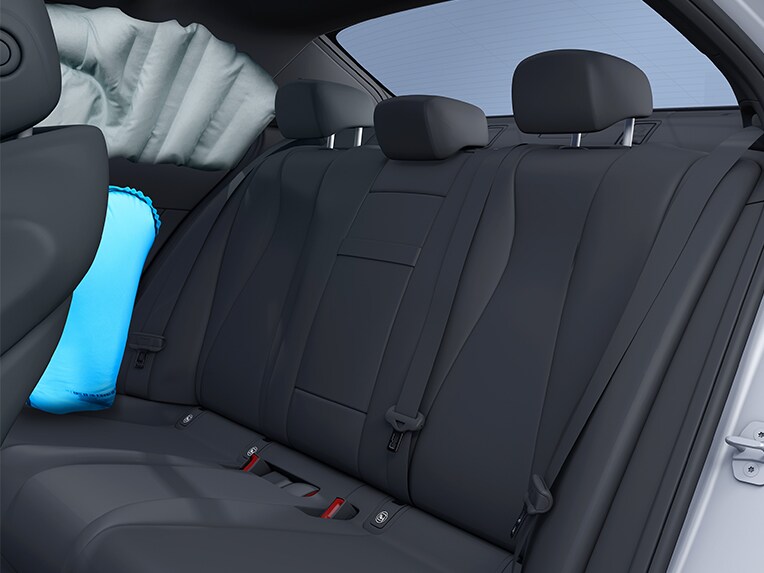 The side airbags in the rear in the Mercedes-Benz S-Class Saloon.