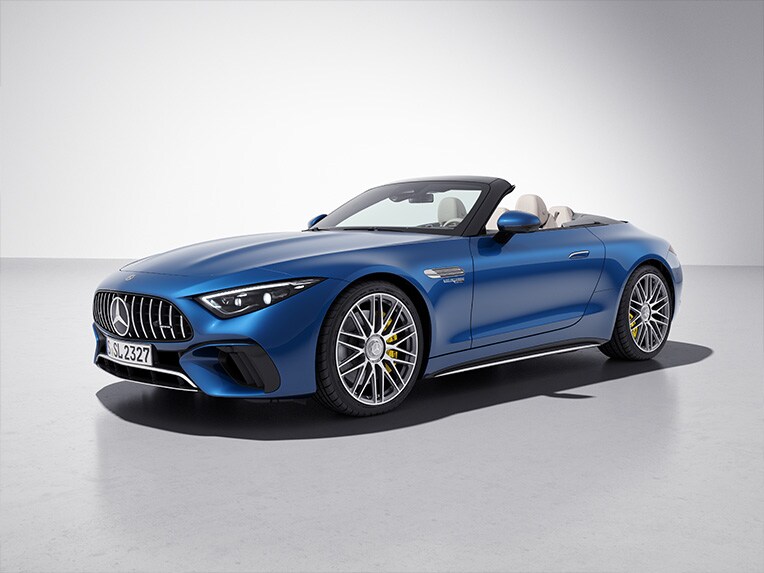 The exterior of the Mercedes-AMG SL Roadster with AMG Exterior Chrome package.