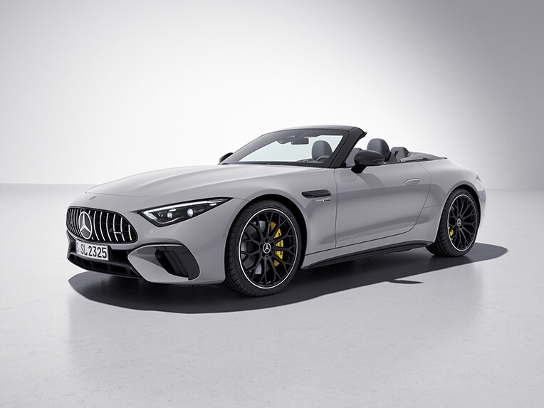 The exterior of the Mercedes-AMG SL Roadster with AMG Night Package.