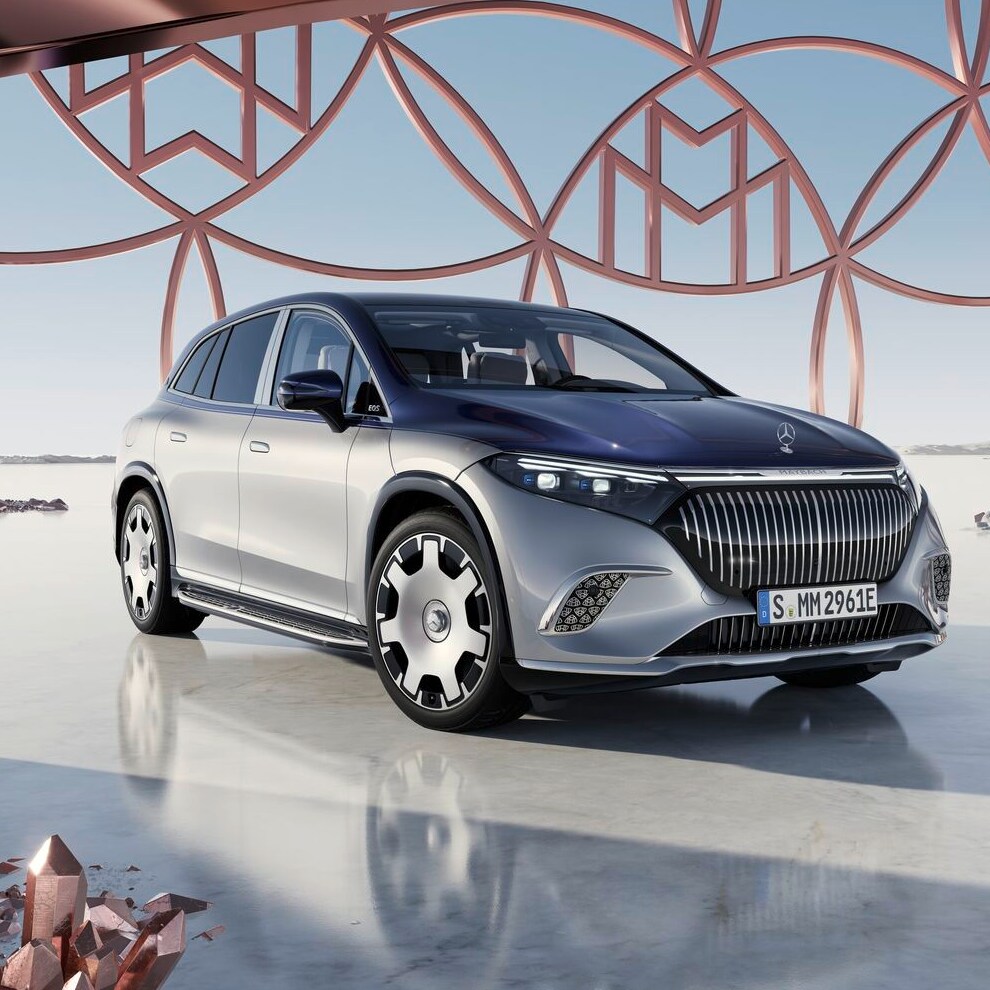 Electric driving with unparalleled elegance from Mercedes-Maybach