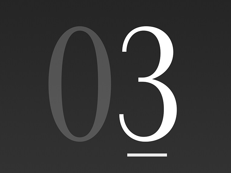 The Standard Services for the vehicle are activated using the smartphone.