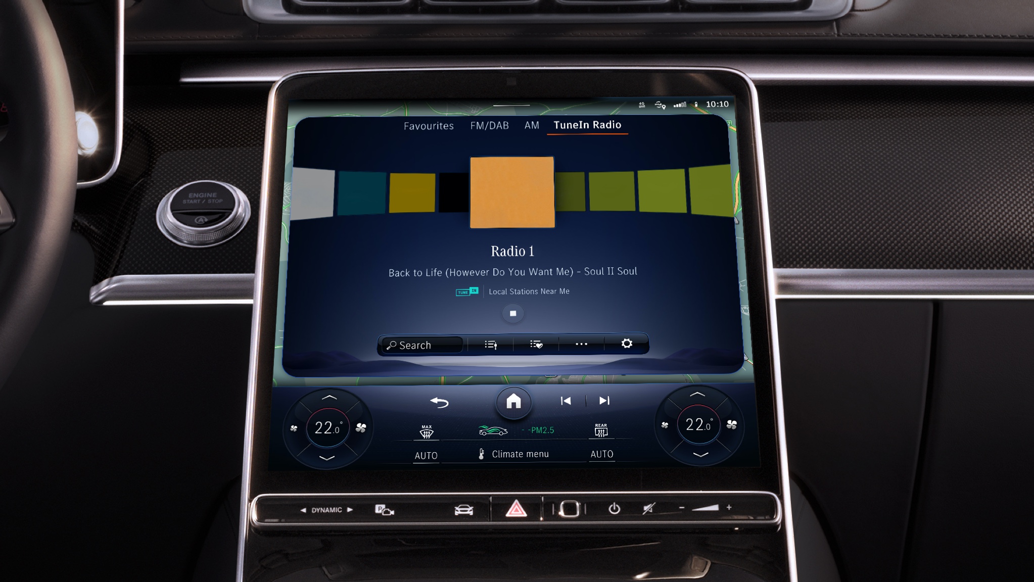 Internet Radio | Entertainment | Mercedes me The MBUX multimedia system in a Mercedes-Benz displays augmented information such as artist, title and album cover thanks to the Entertainment Package.