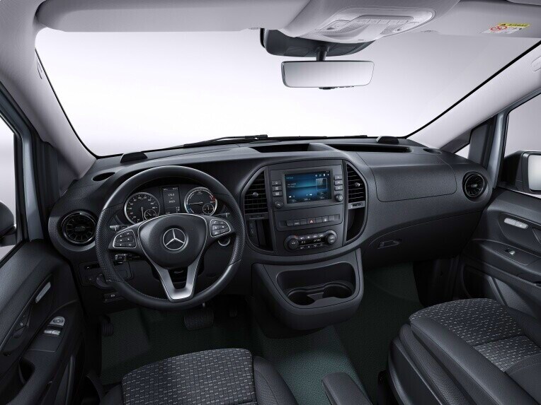 The CABIN COMFORT Package bundles together an attractive range of equipment and appointments for enhanced on-the-road comfort for driver and passengers.