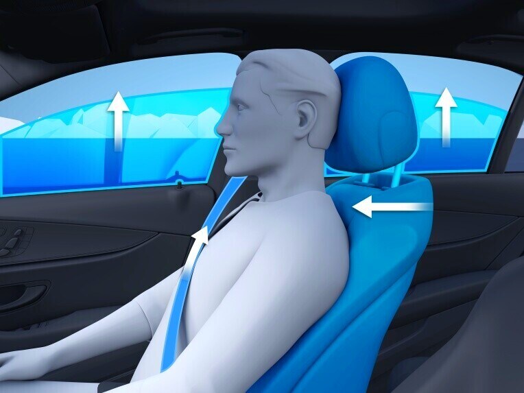 The PRE-SAFE® preventive occupant protection system can identify potentially critical driving situations at an early stage and initiate protective measures.