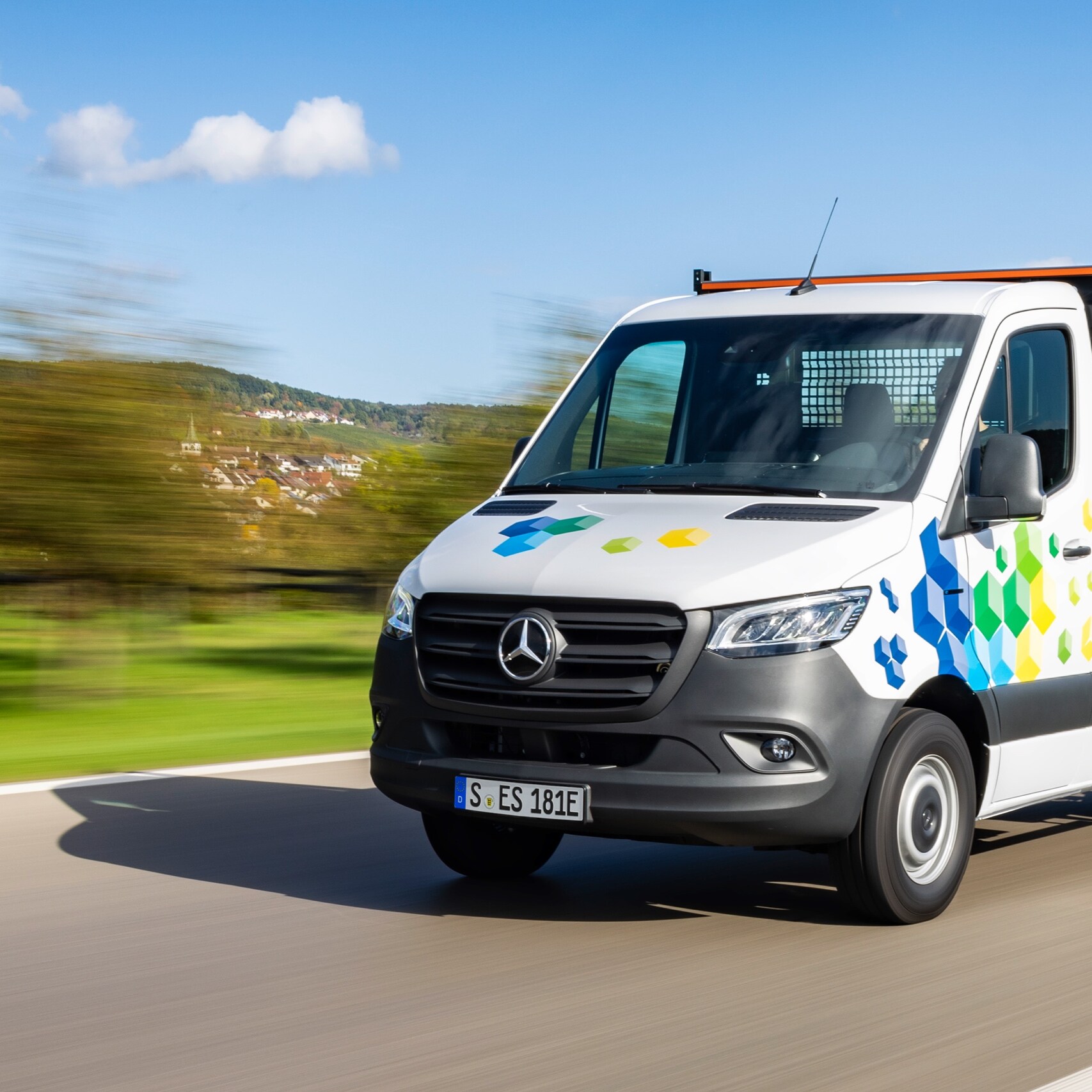With its efficient electric drive, the eSprinter chassis is just as reliable, economical and flexible as you would expect from a Sprinter.