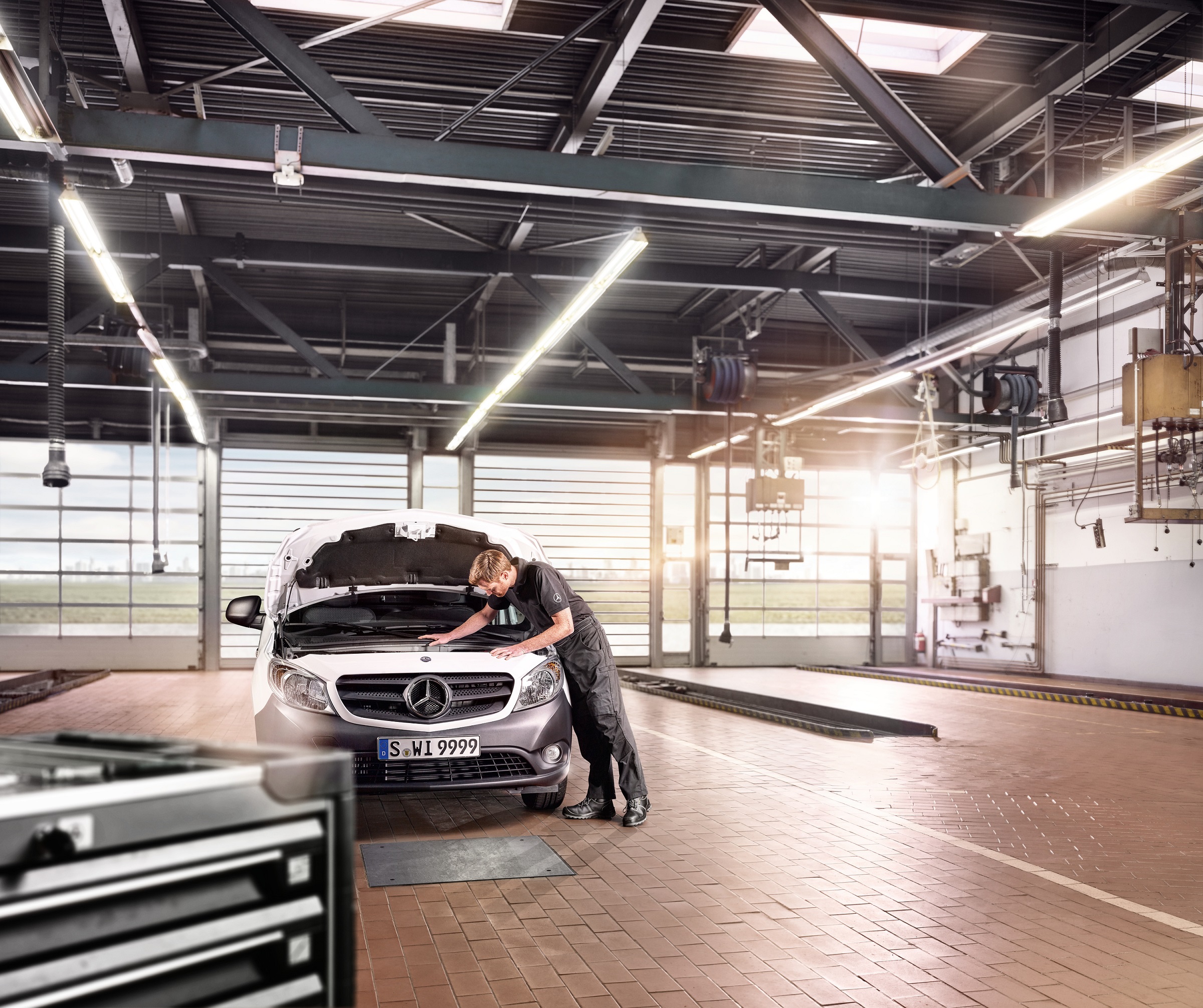 Mercedes-Benz ExpressService | Mercedes-Benz Vans Mercedes-Benz ExpressService