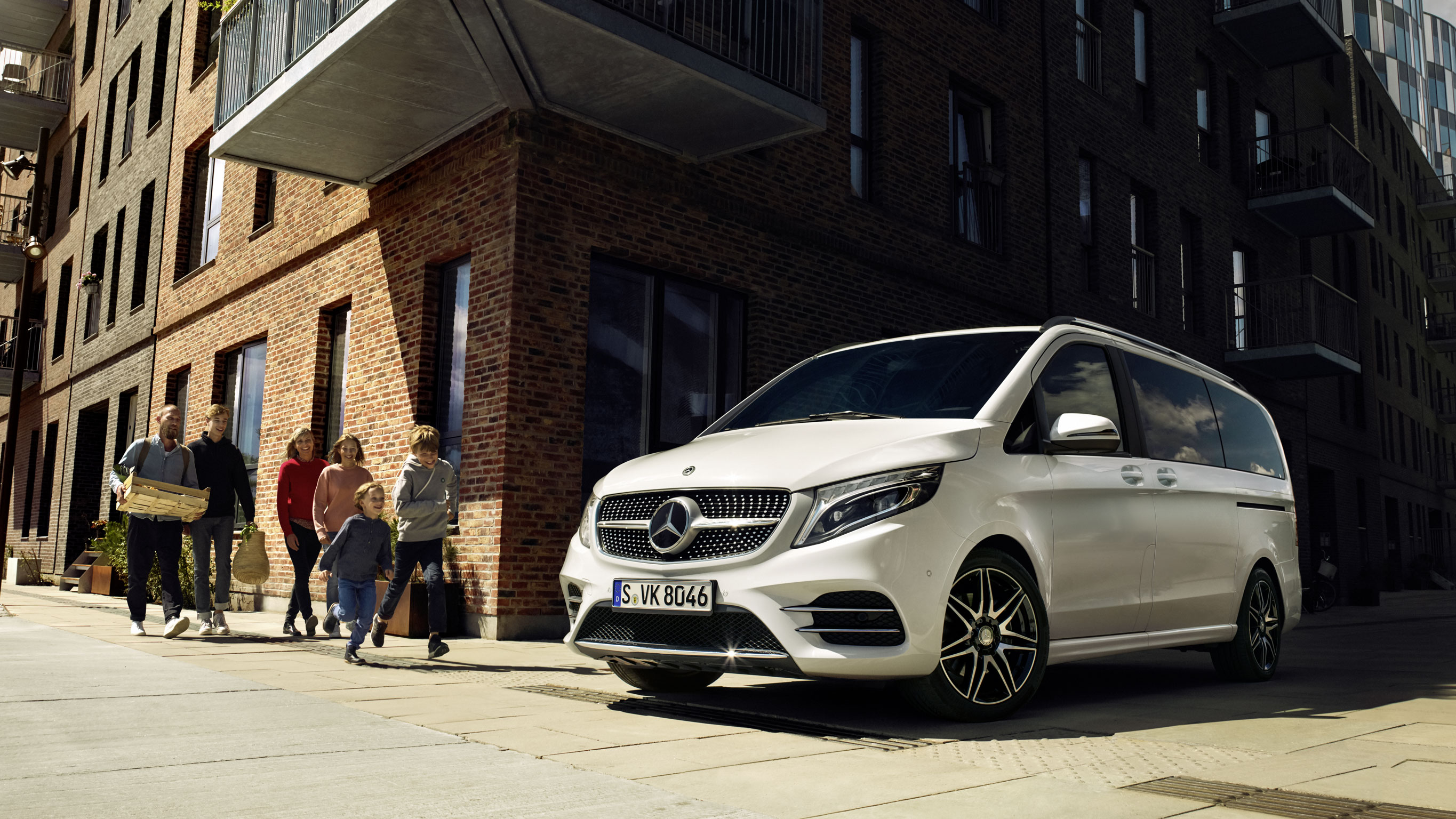 V Collection Mercede Price list and brochures | Mercedes-Benz