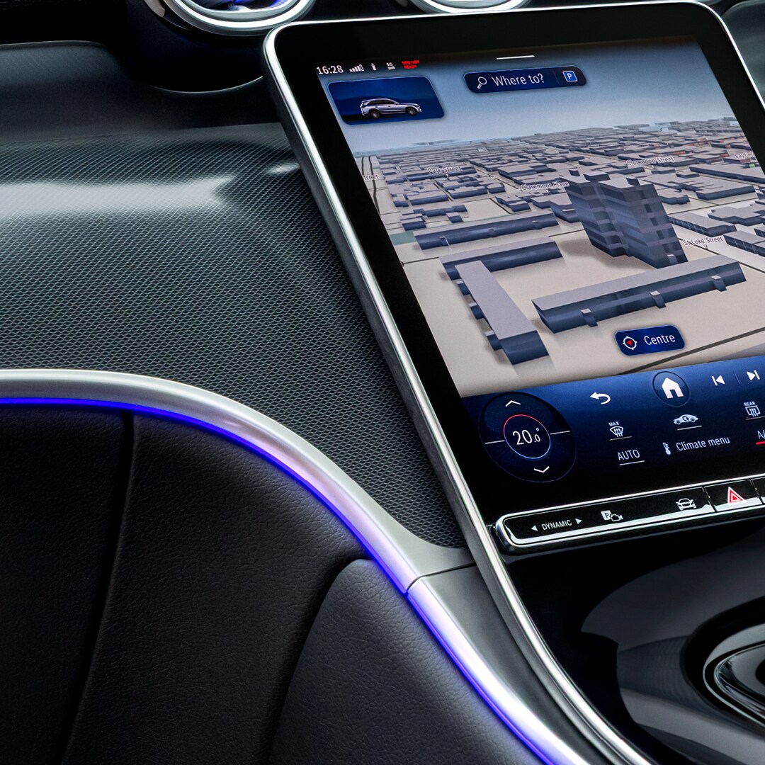 The new GLC 200 SUV interior