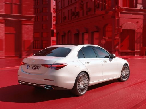 Buy a new car Mercedes Benz Store